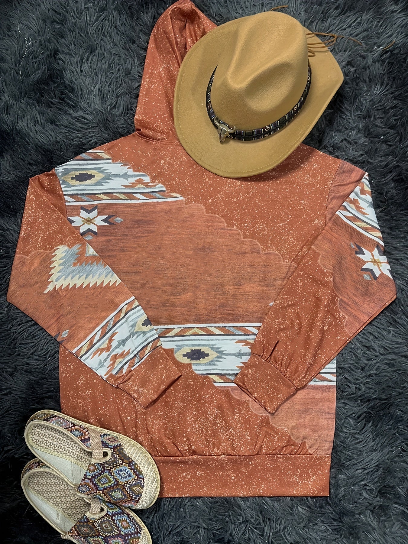 Aztec Print Kangaroo Pocket Hoodie – Women’s Casual Vintage Long Sleeve Sweatshirt